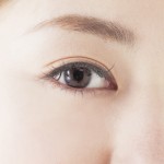眉毛脱色の簡単なやり方と頻度は？【オキシドールで水ぶくれ注意】