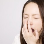 寝起きの口臭は歯磨き方法が原因？【効果的な予防法はコレ】